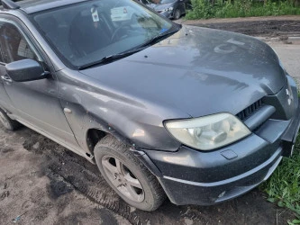 Легковой автомобиль MITSUBISHI OUTLANDER 2007 года выпуска.